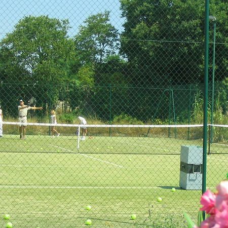 Les Chambres Des Taillades Les Taillades エクステリア 写真